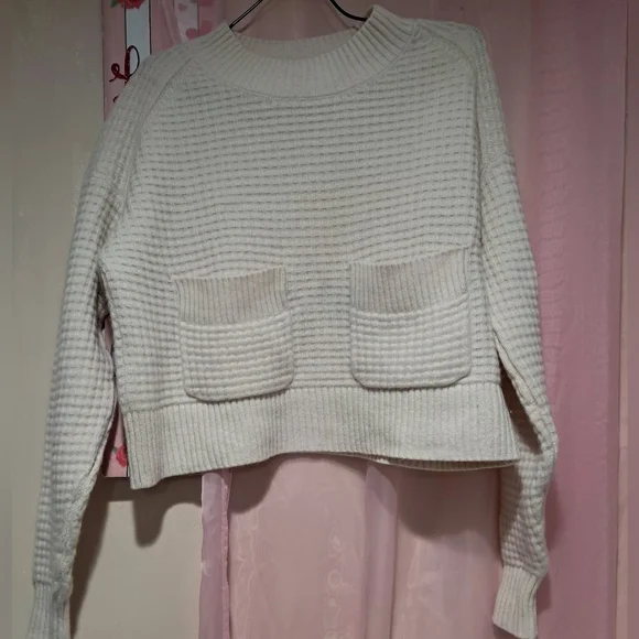 Everlane Recycled Cashmere Waffle Knit Crew Neck Sweater with Pockets – Cream XS - Picture 6 of 15